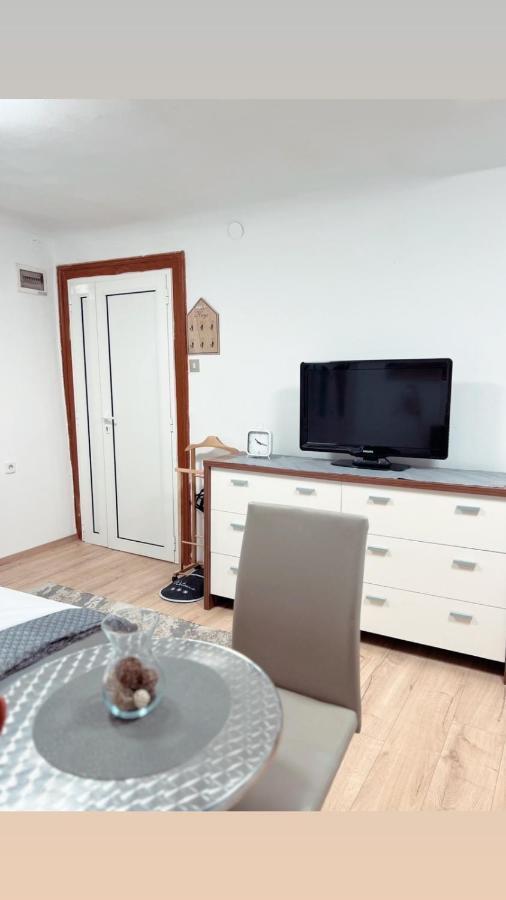 Apartments Isra Пиран Экстерьер фото
